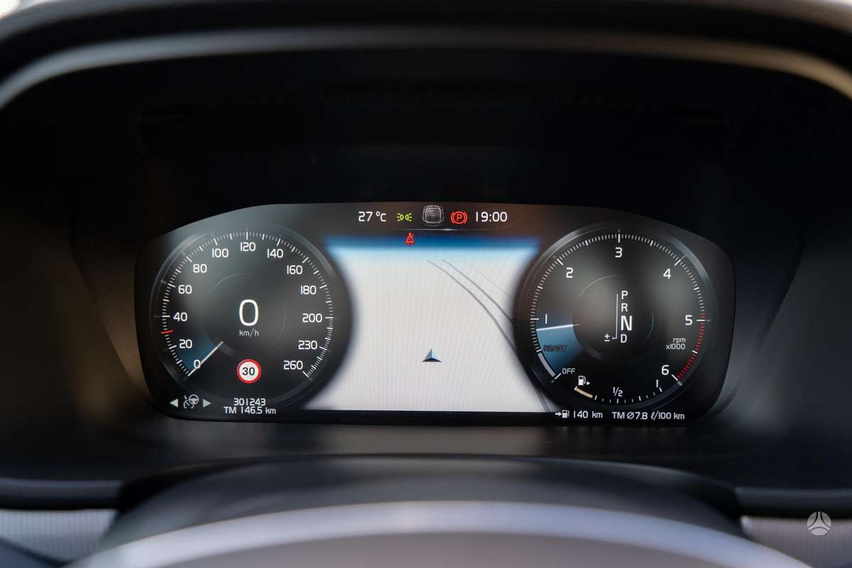 Volvo S90, 2.0 l., Седан