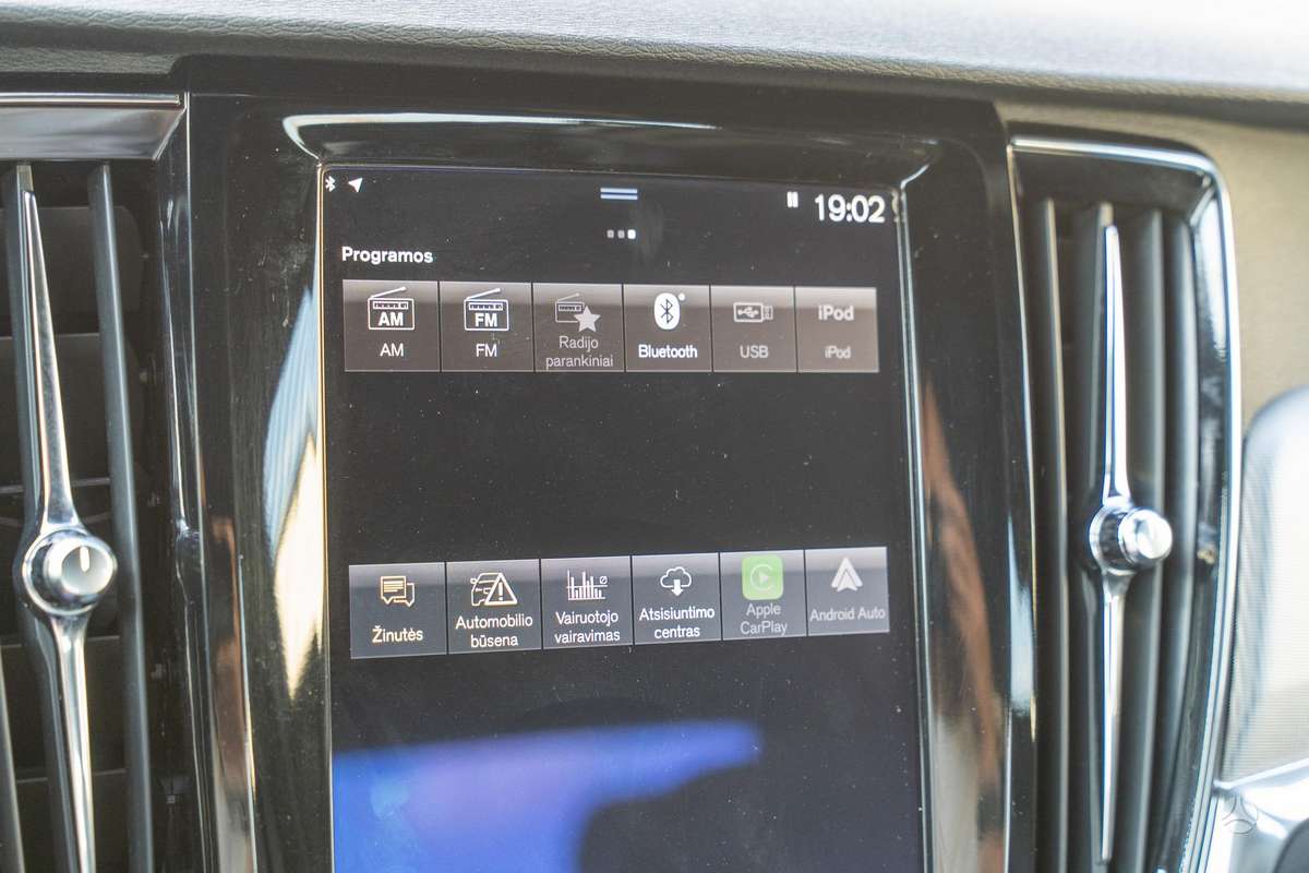 Volvo S90, 2.0 l., Седан