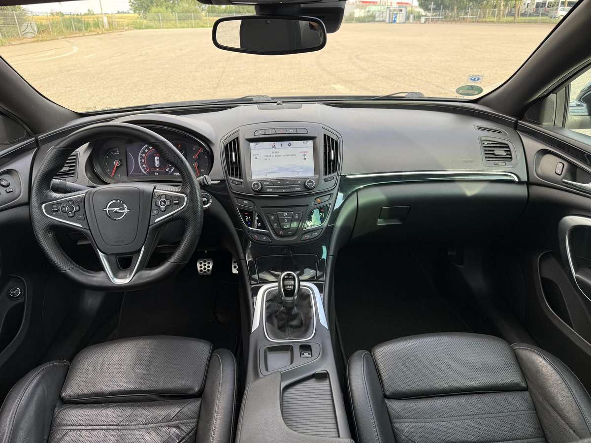 Opel Insignia, 2.0 l., Универсал