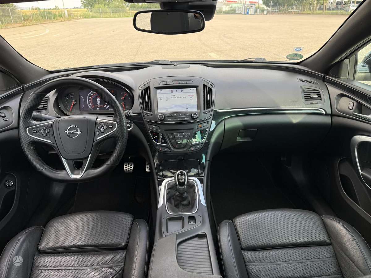 Opel Insignia, 2.0 l., wagon