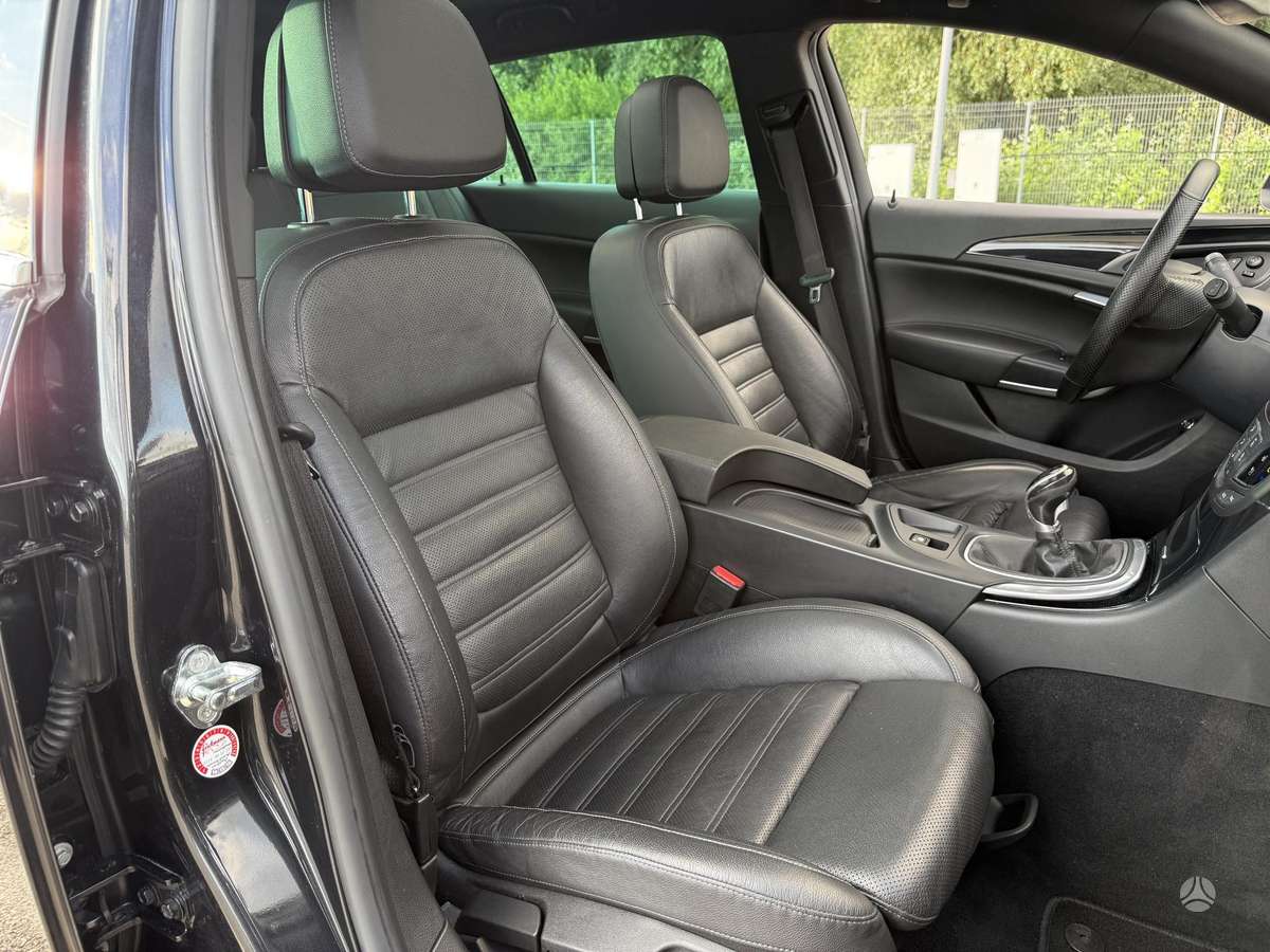 Opel Insignia, 2.0 l., wagon