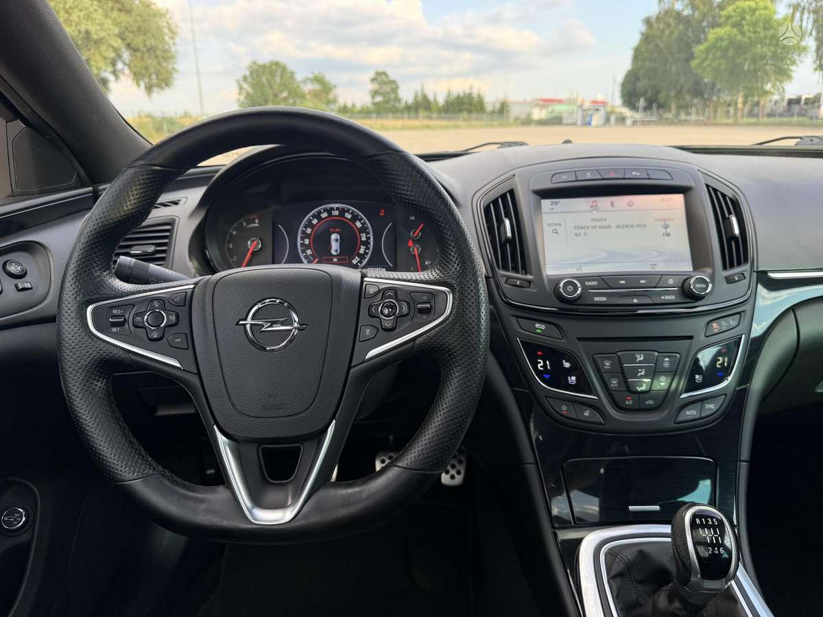Opel Insignia, 2.0 l., wagon
