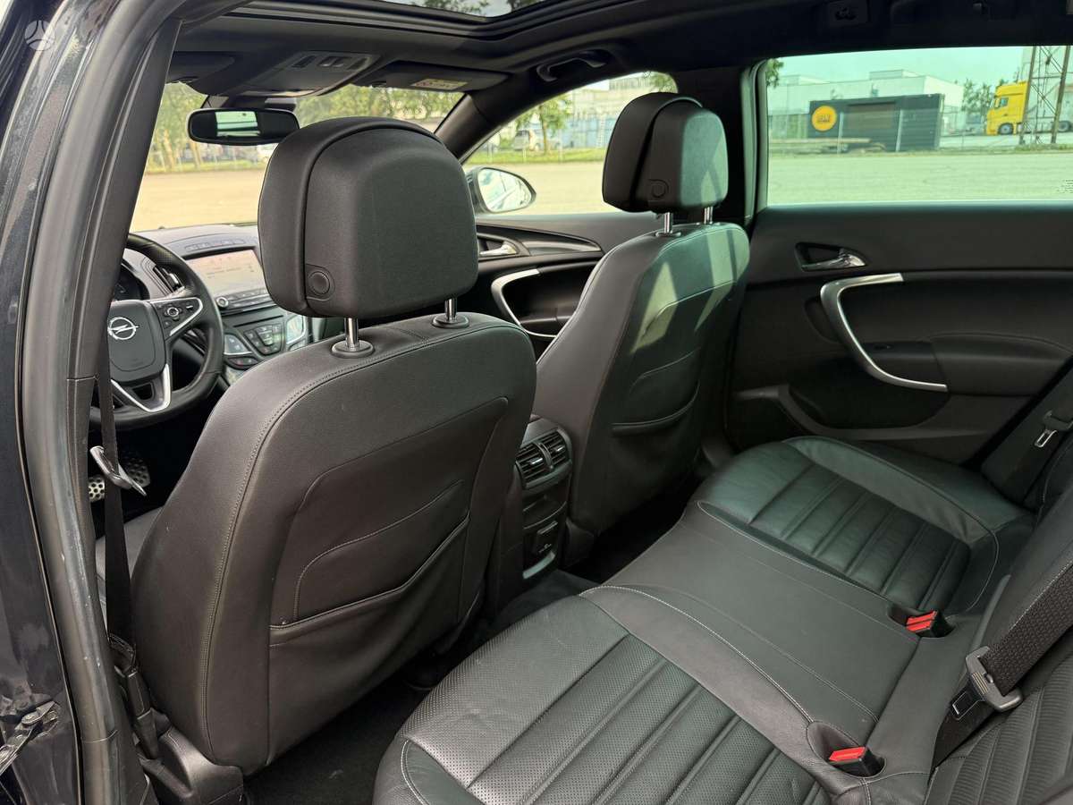 Opel Insignia, 2.0 l., wagon