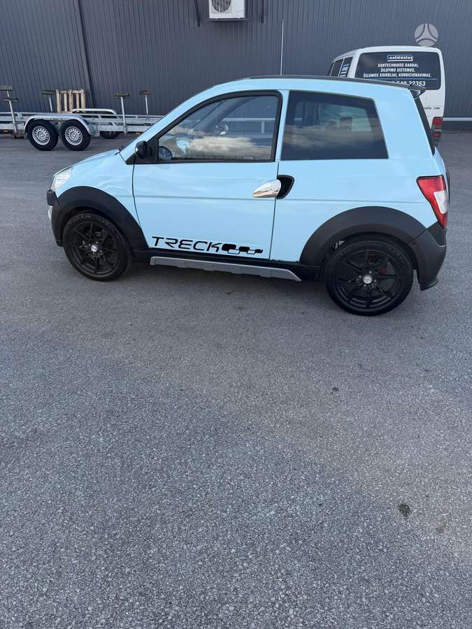 Ligier ixo, 0.5 l., Хэтчбек