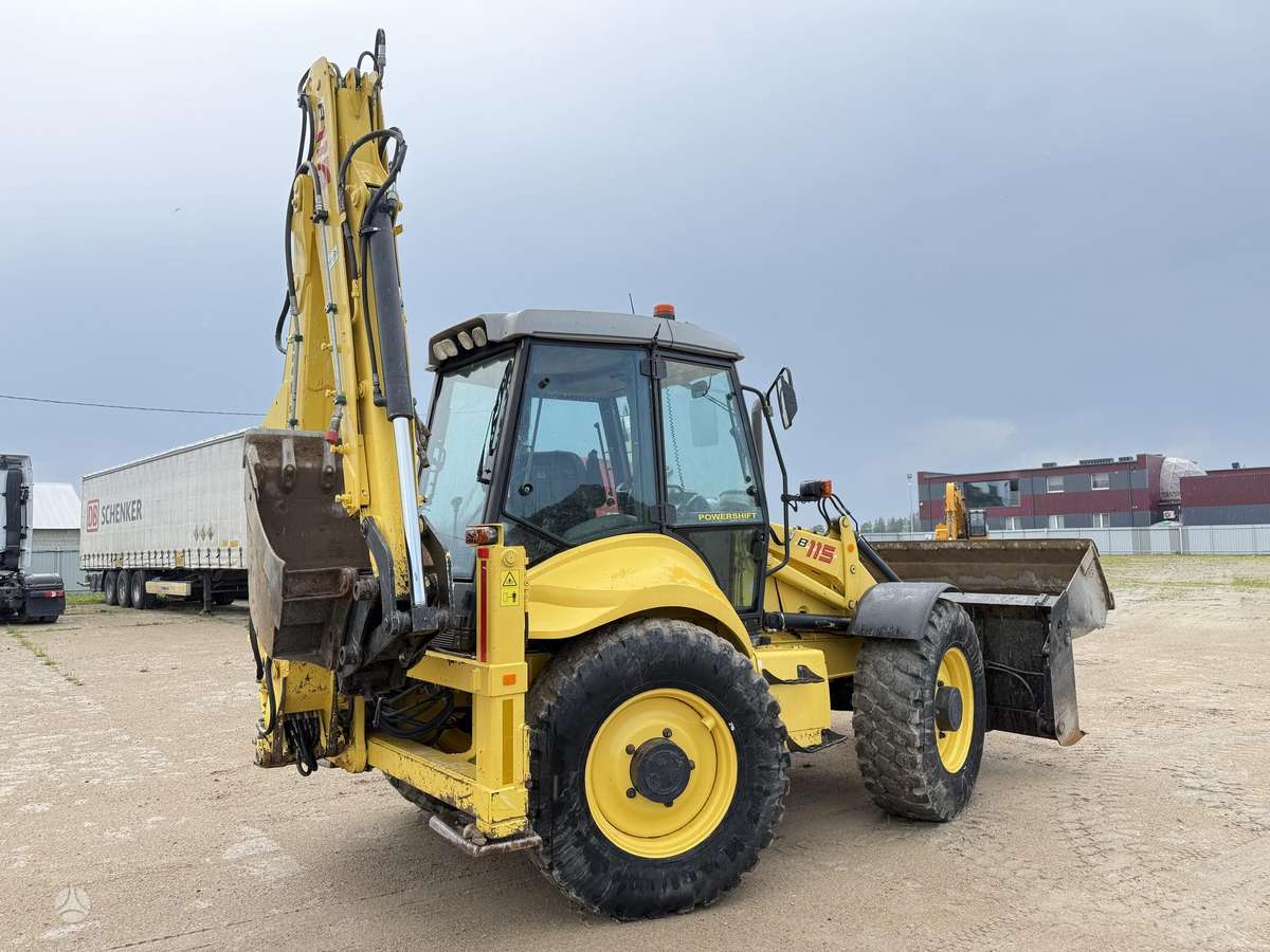 New Holland B115-4PS, excavator loader