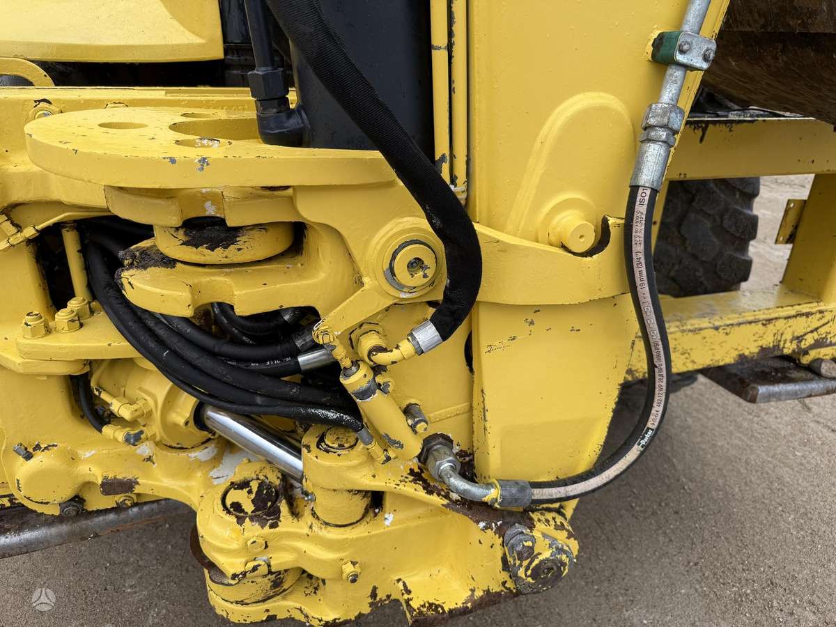New Holland B115-4PS, excavator loader