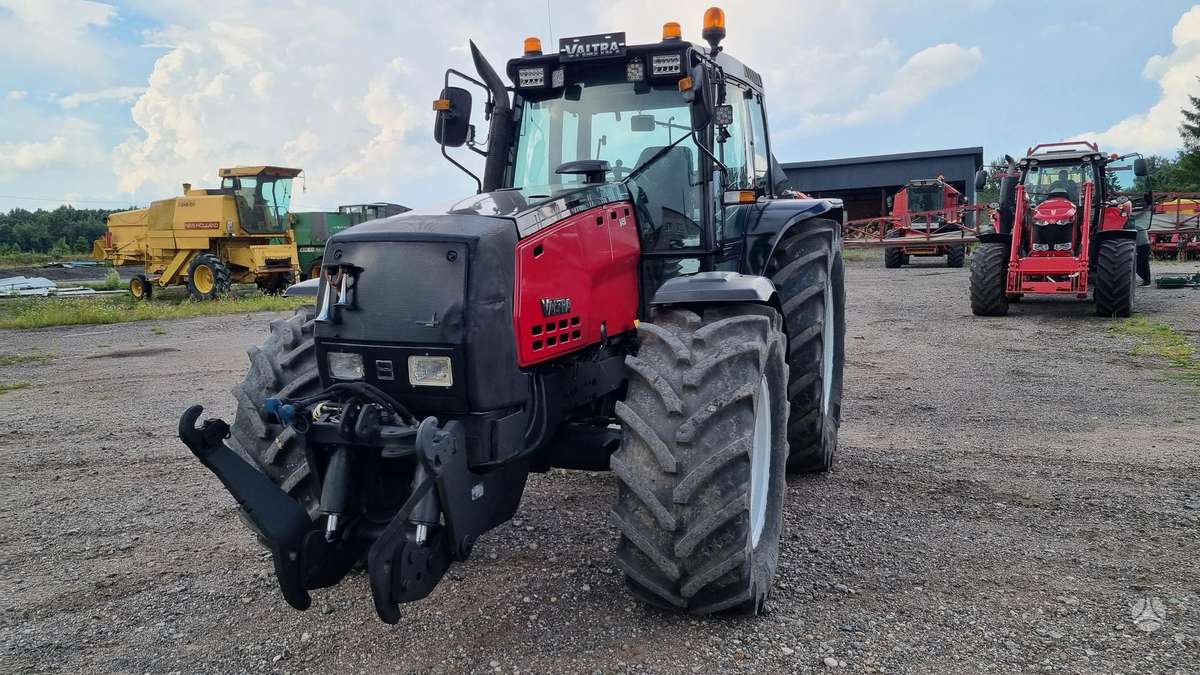 Valtra 8450, тракторы