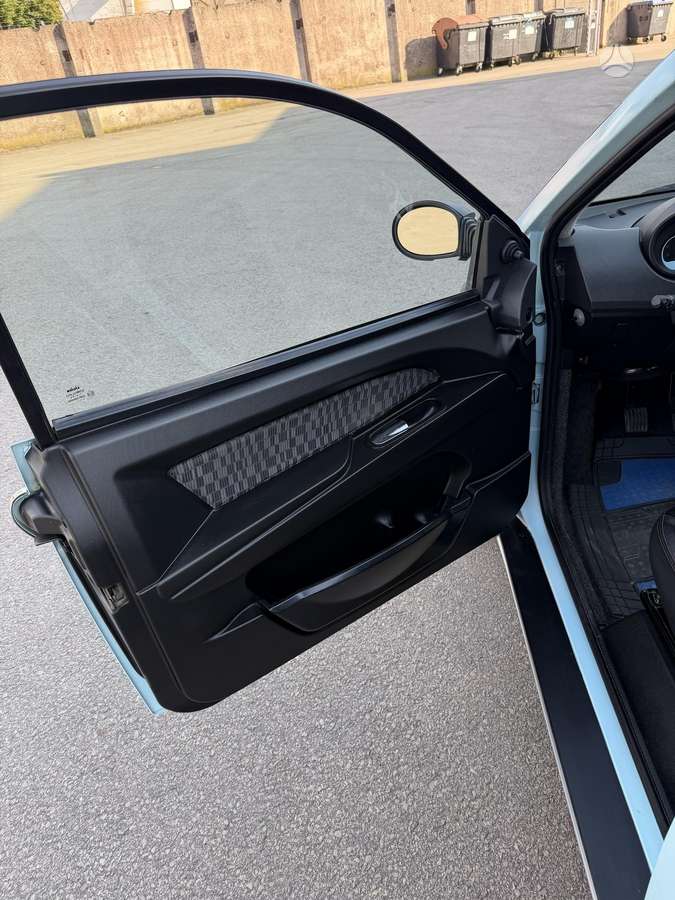 Ligier ixo, 0.5 l., Хэтчбек