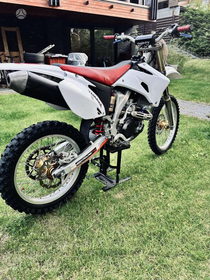 Yamaha YZ 450cc, motocross