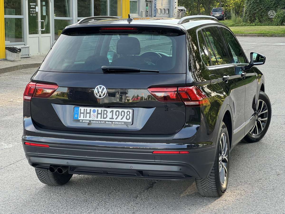 Volkswagen Tiguan - 7