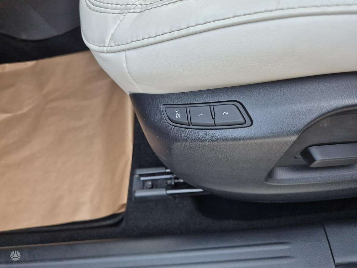 Mazda CX-5, 2.2 l., Внедорожник / Кроссовер