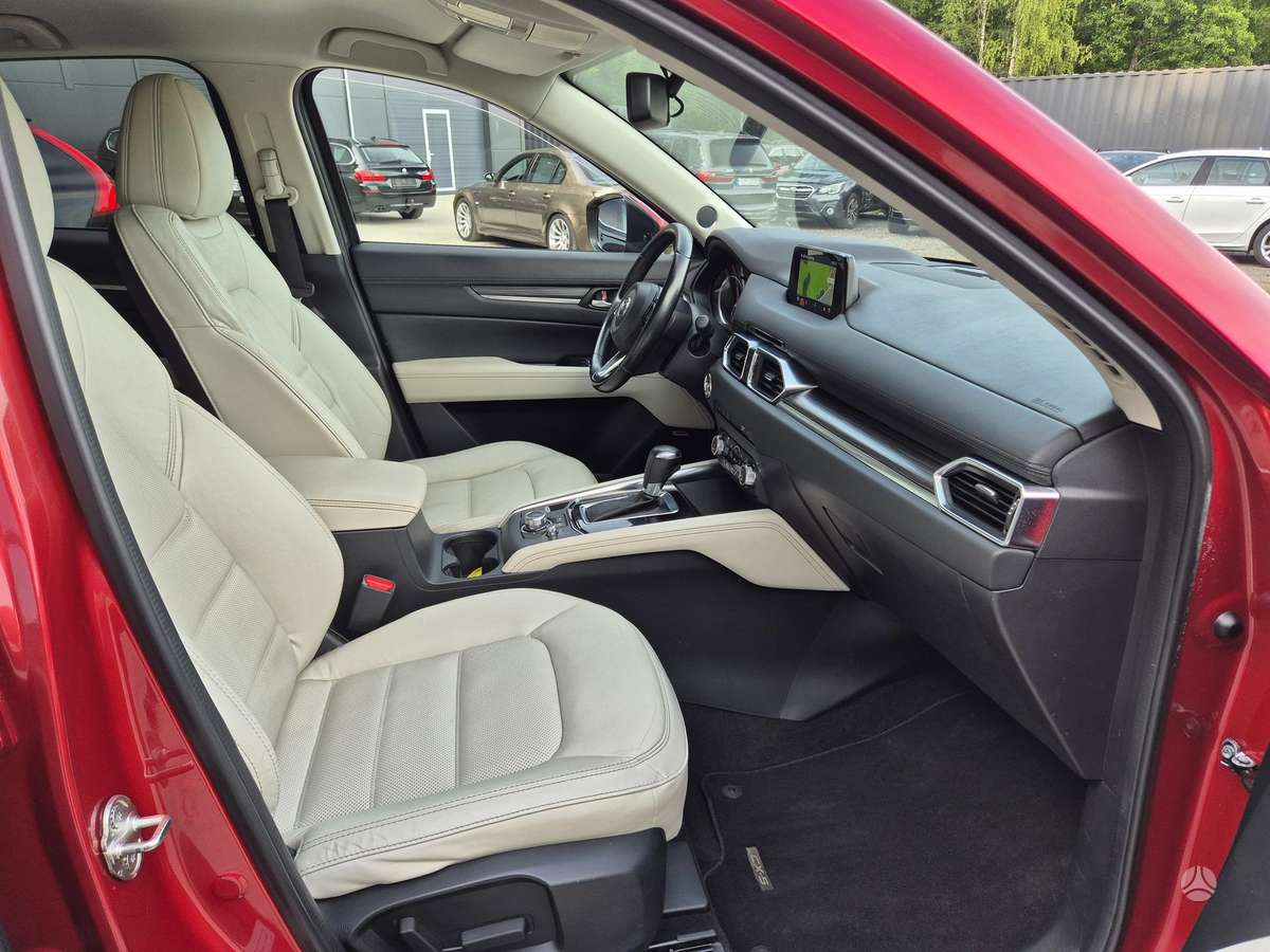 Mazda CX-5, 2.2 l., Внедорожник / Кроссовер
