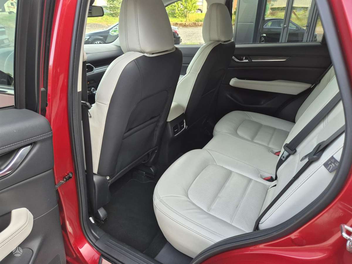 Mazda CX-5, 2.2 l., Внедорожник / Кроссовер