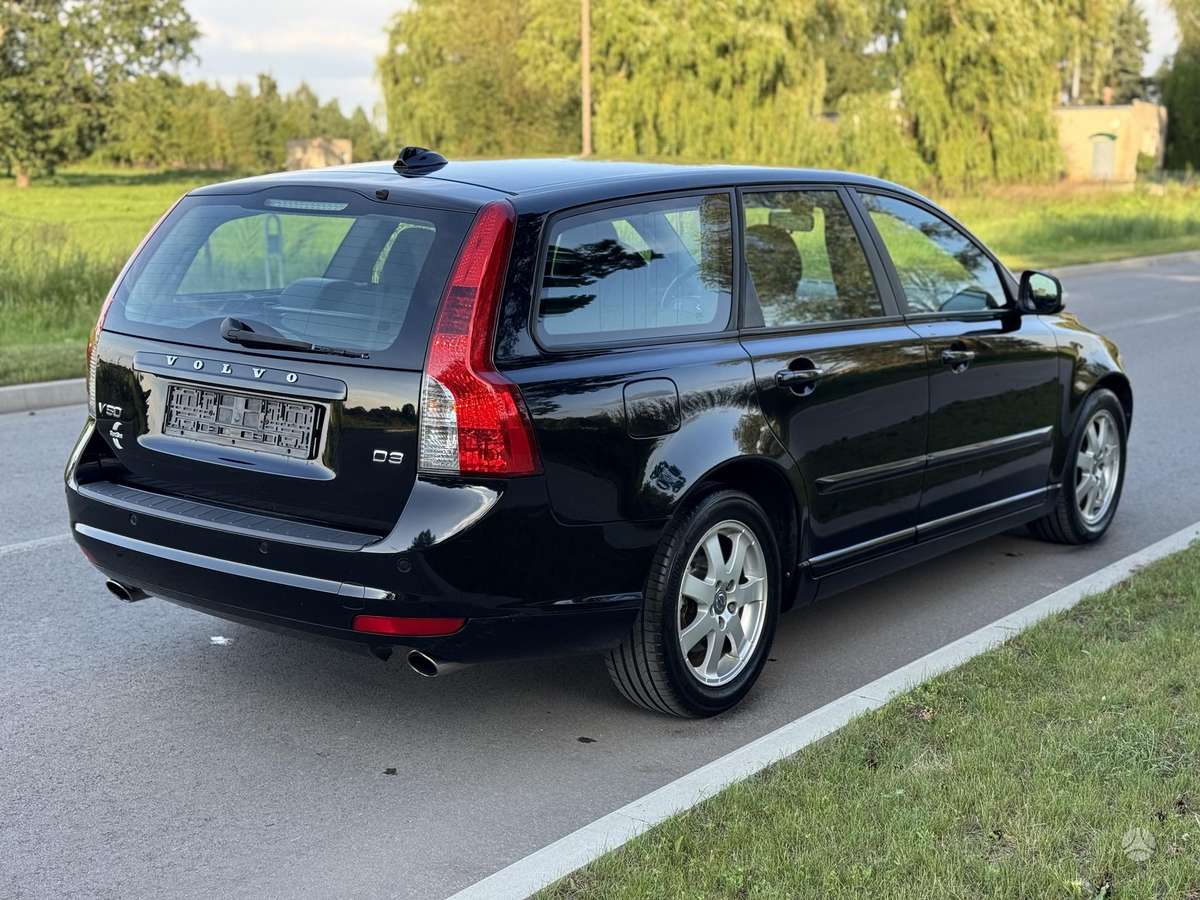 Volvo V50, 2.4 l., wagon