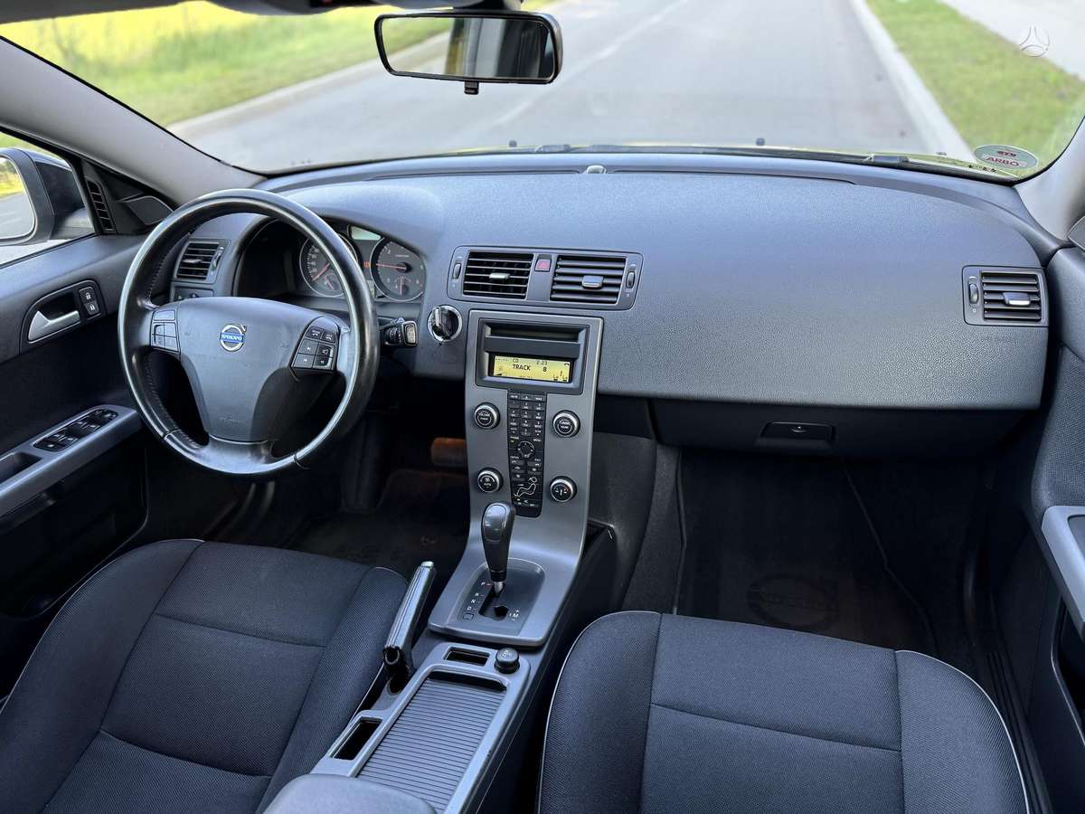 Volvo V50, 2.4 l., wagon