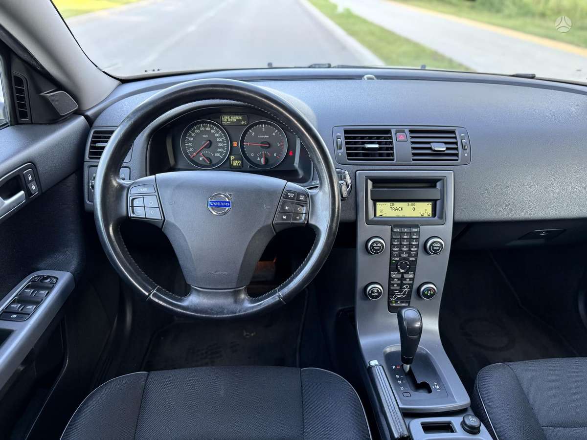 Volvo V50, 2.4 l., Универсал