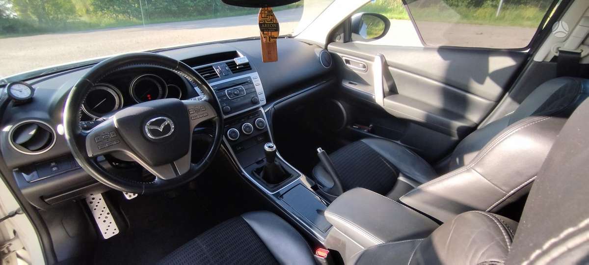 Mazda 6, 2.0 l., universalas