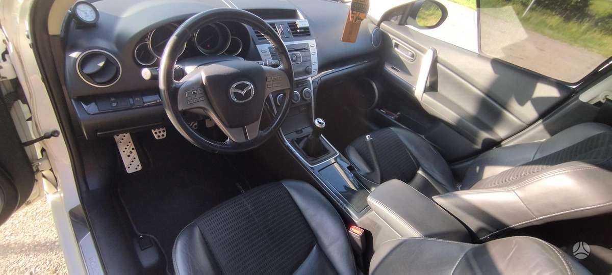 Mazda 6, 2.0 l., wagon