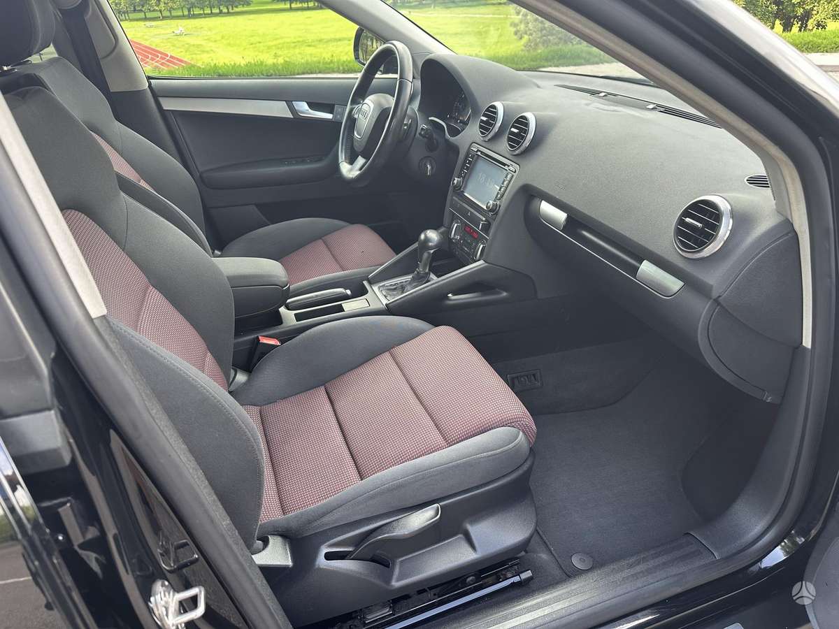 Audi A3, 2.0 l., Хэтчбек
