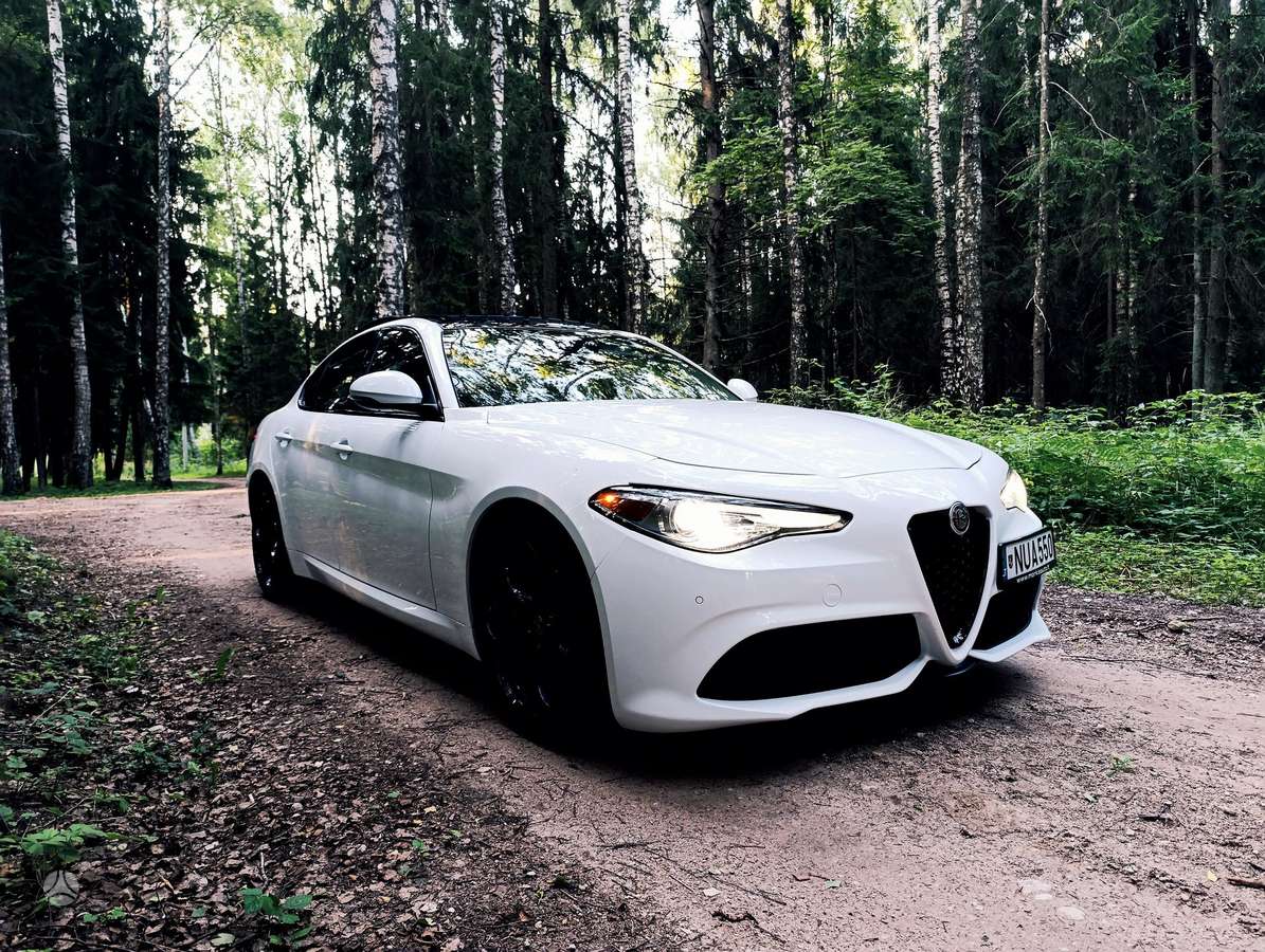Alfa Romeo Giulia, 2.0 l., Седан