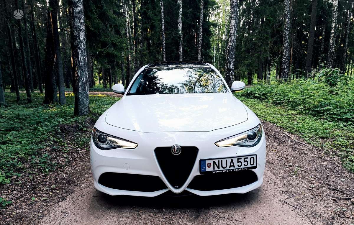 Alfa Romeo Giulia, 2.0 l., Седан