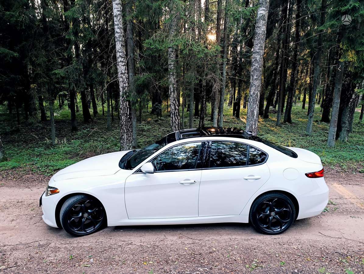 Alfa Romeo Giulia, 2.0 l., Седан