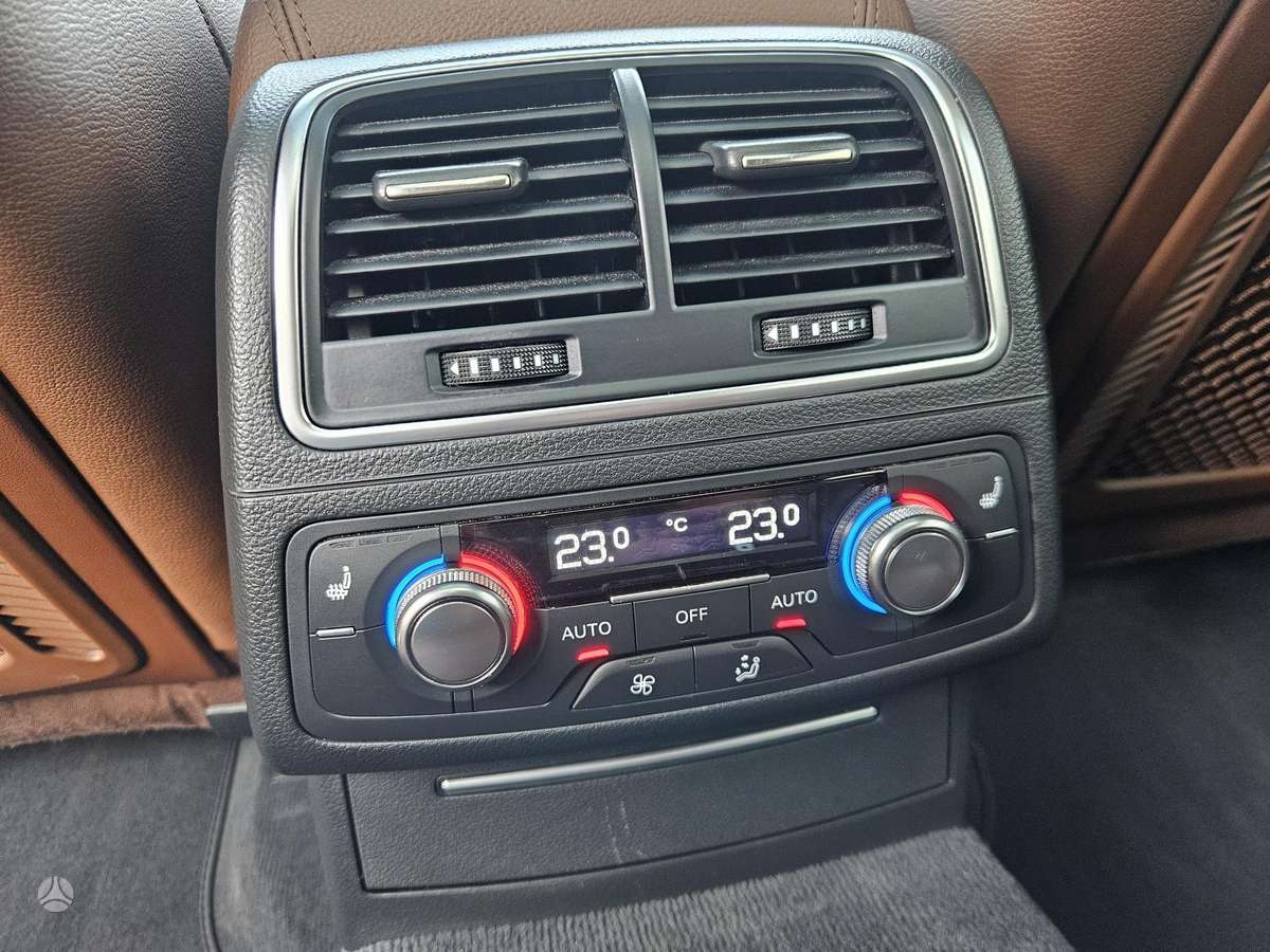 Audi A6, 3.0 l., wagon
