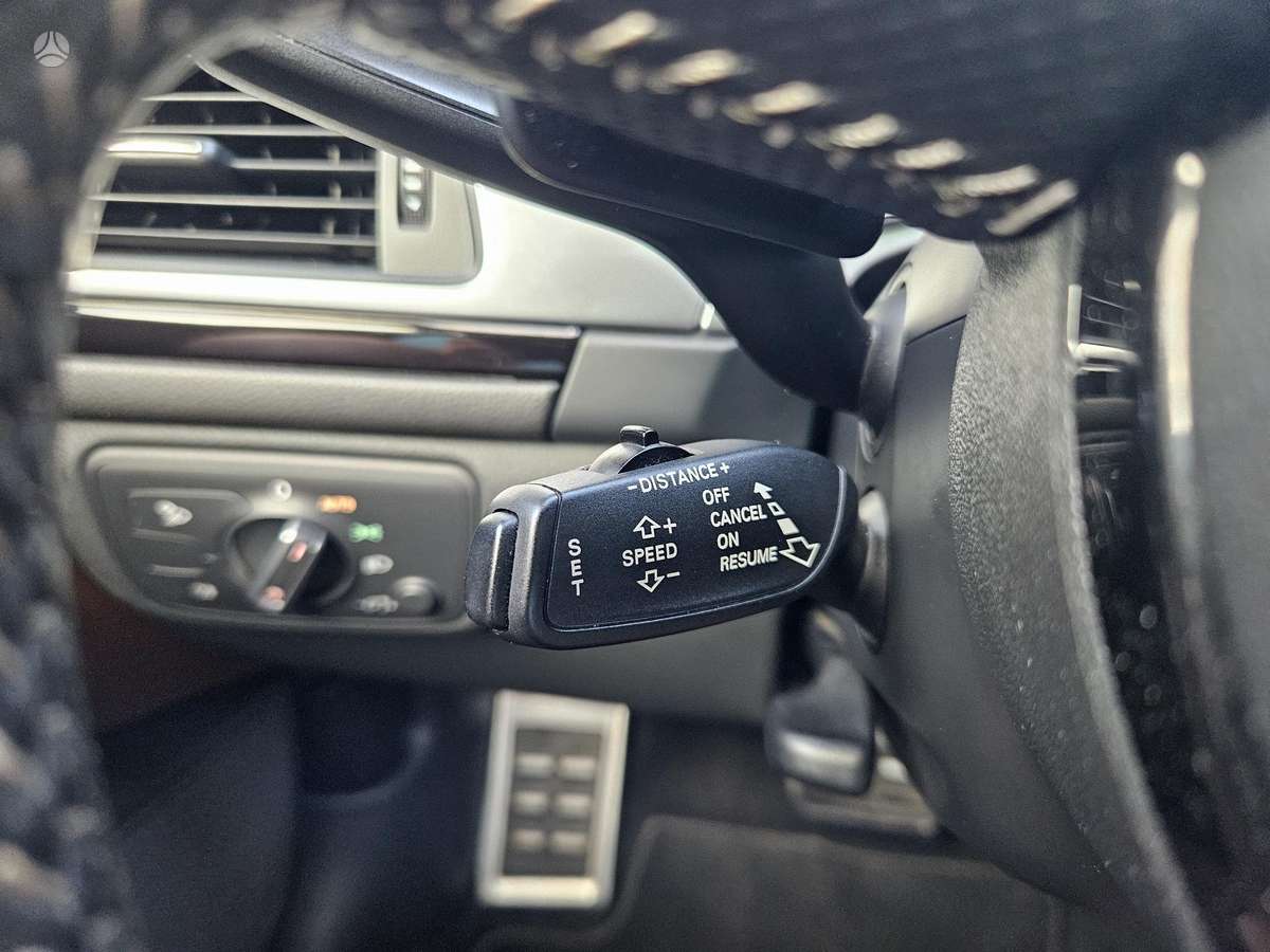 Audi A6, 3.0 l., universalas