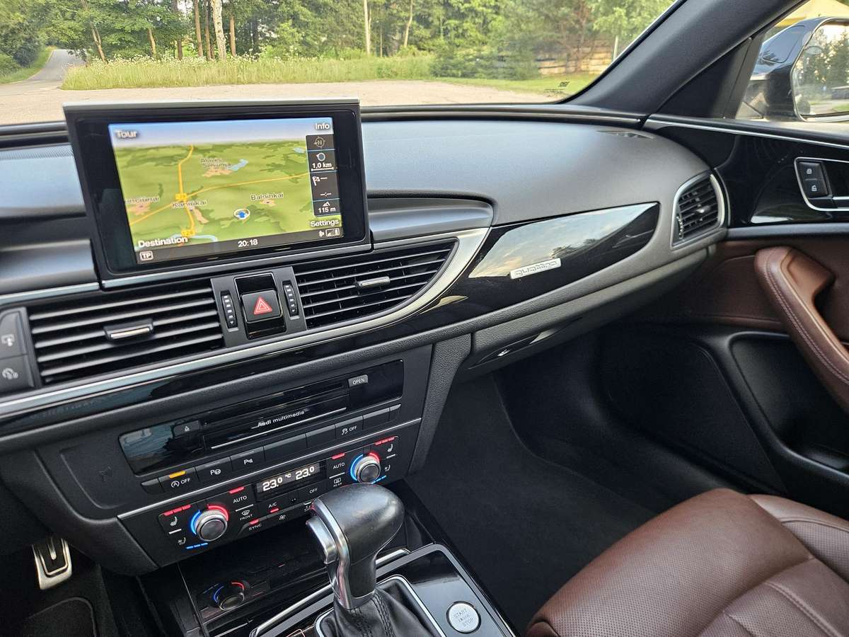 Audi A6, 3.0 l., wagon