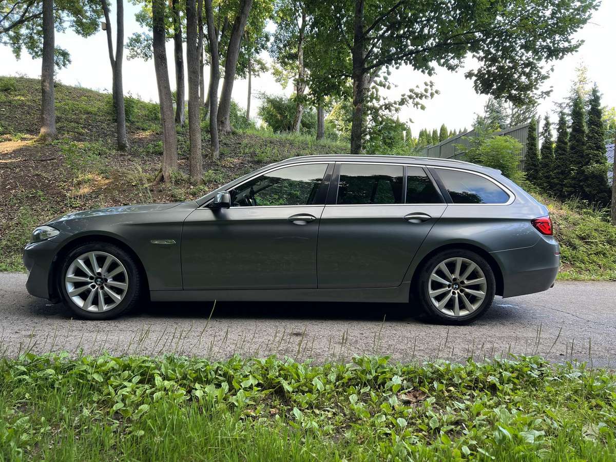BMW 520, 2.0 l., universalas