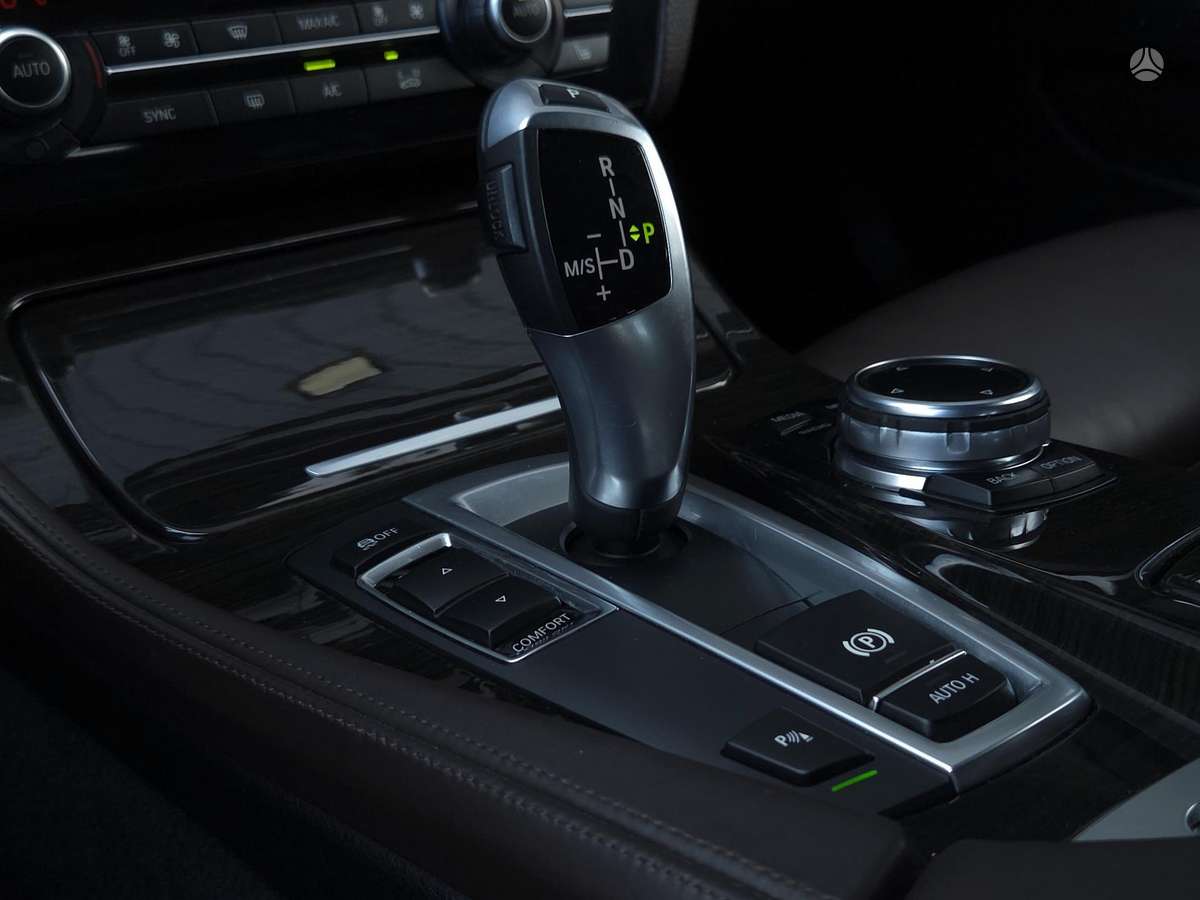 BMW 520, 2.0 l., wagon