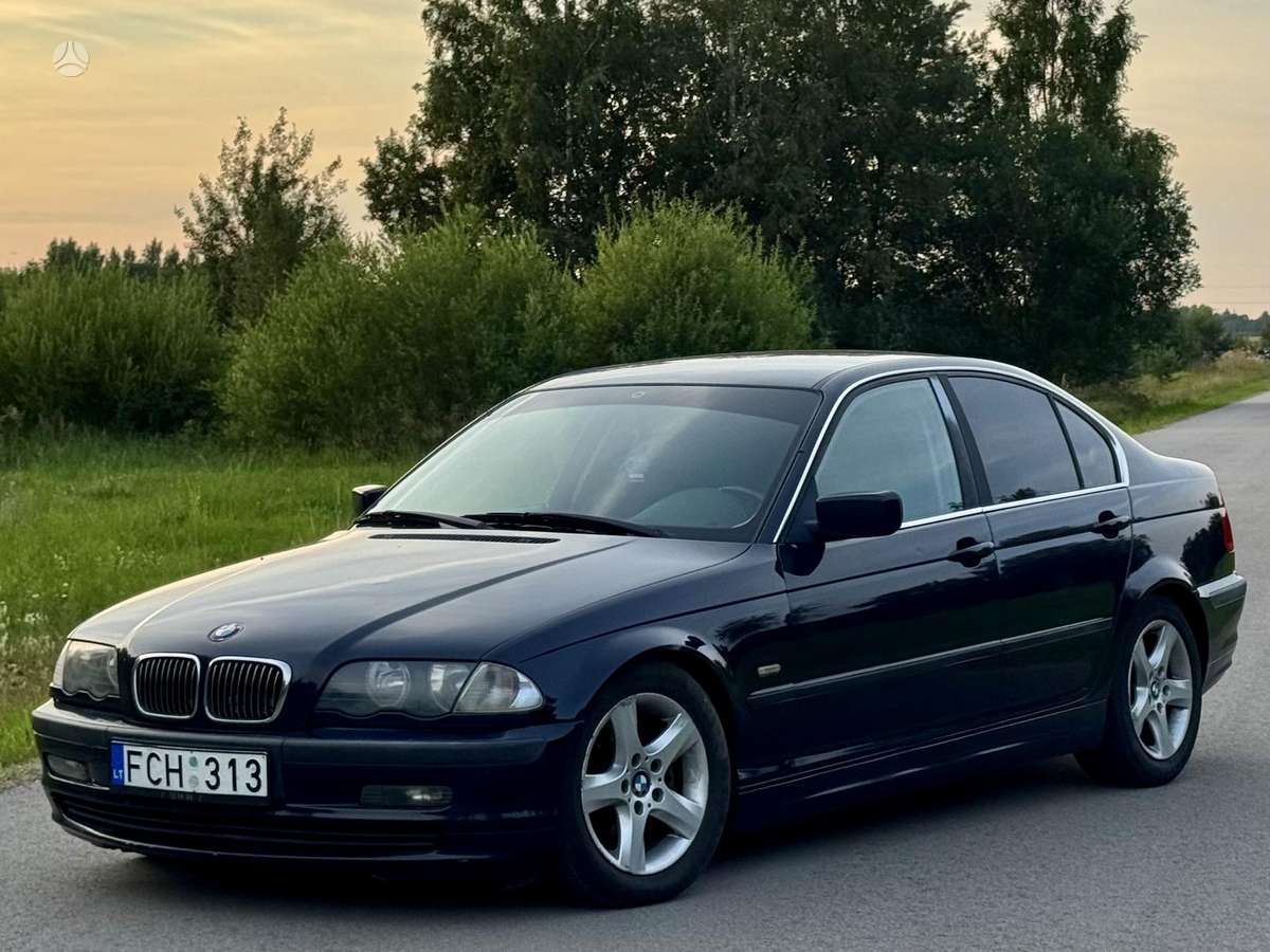 BMW 323, 2.5 l., Седан