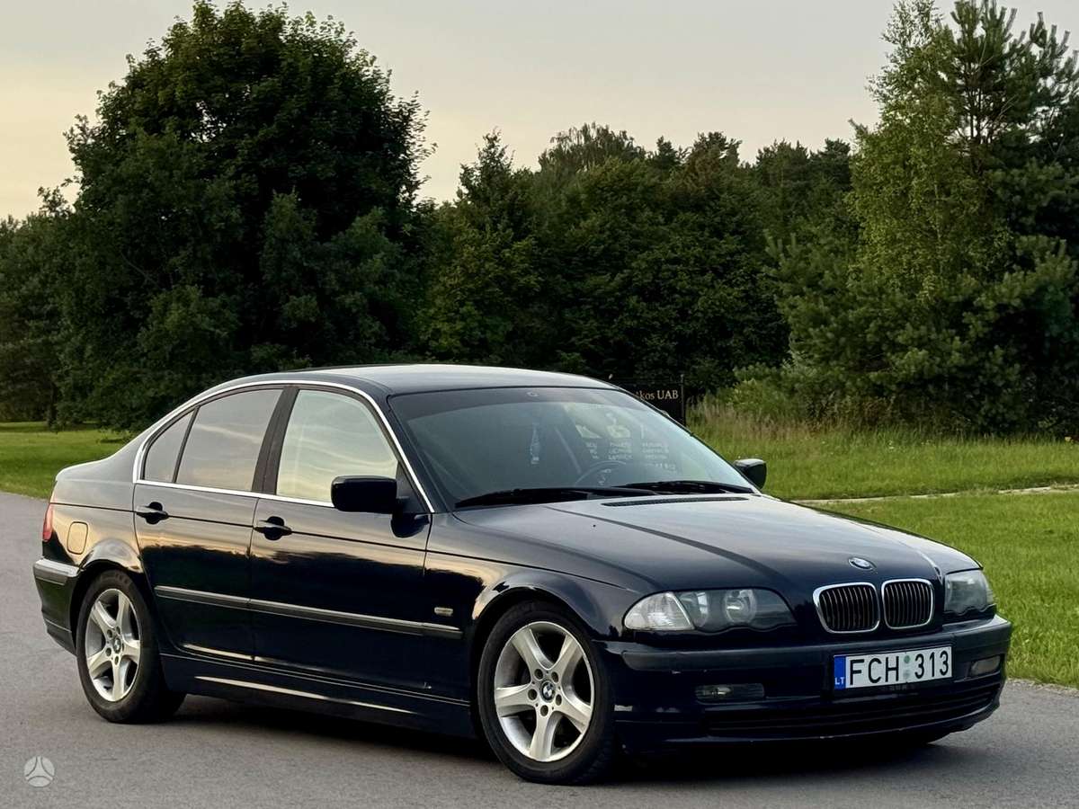 BMW 323, 2.5 l., Седан