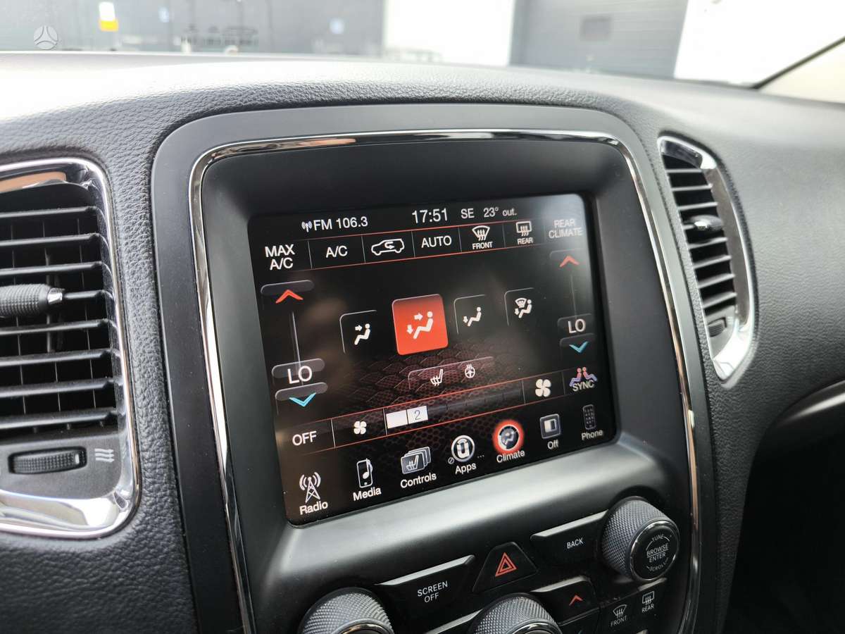 Dodge Durango, 3.6 l., off-road / crossover