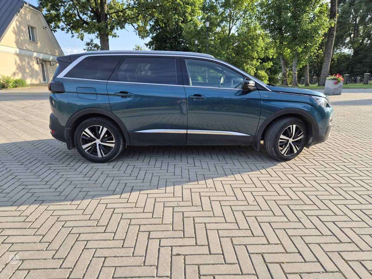 Peugeot 5008 - 2