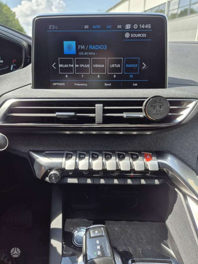 Peugeot 5008 - 10