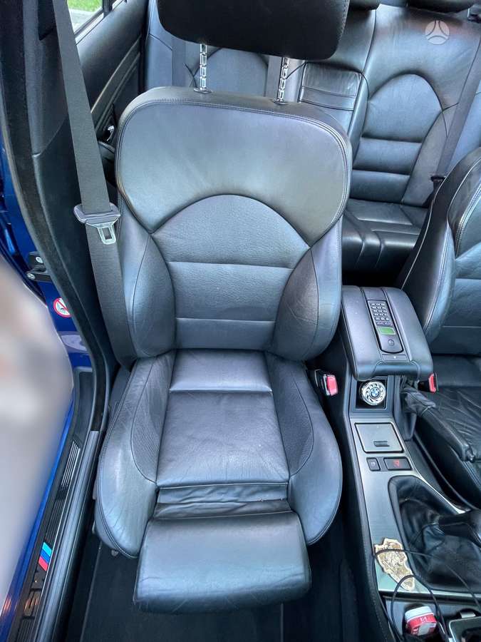 BMW M5, 4.9 l., Седан