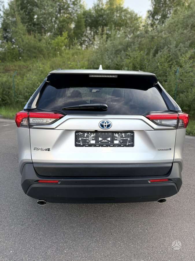 Toyota RAV4 - 4