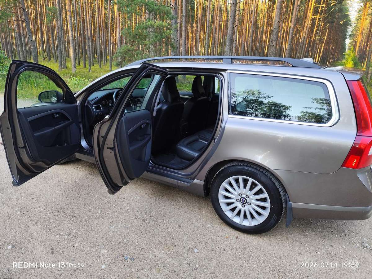 Volvo V70, 2.4 l., Универсал