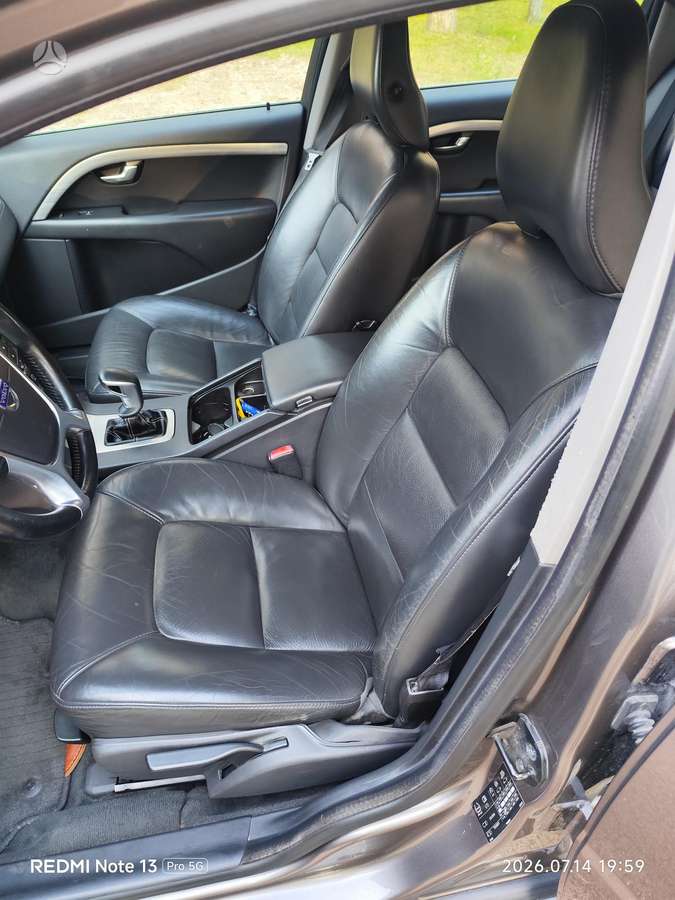 Volvo V70, 2.4 l., wagon