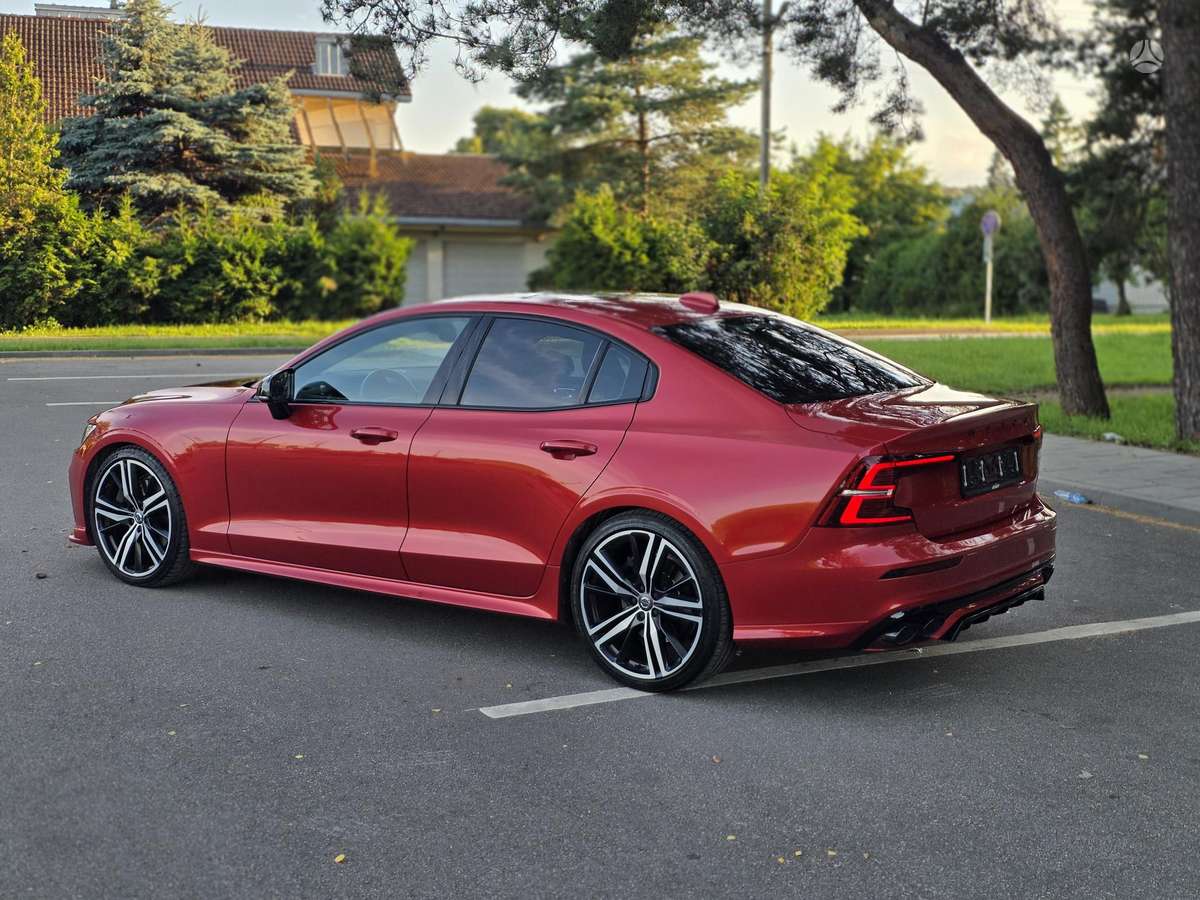 Volvo S60, 2.0 l., Седан