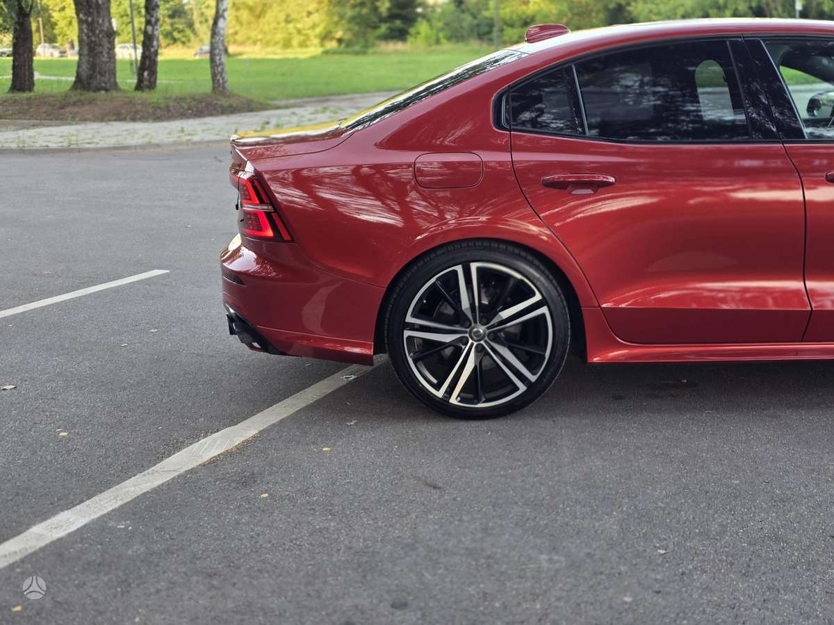 Volvo S60, 2.0 l., Седан