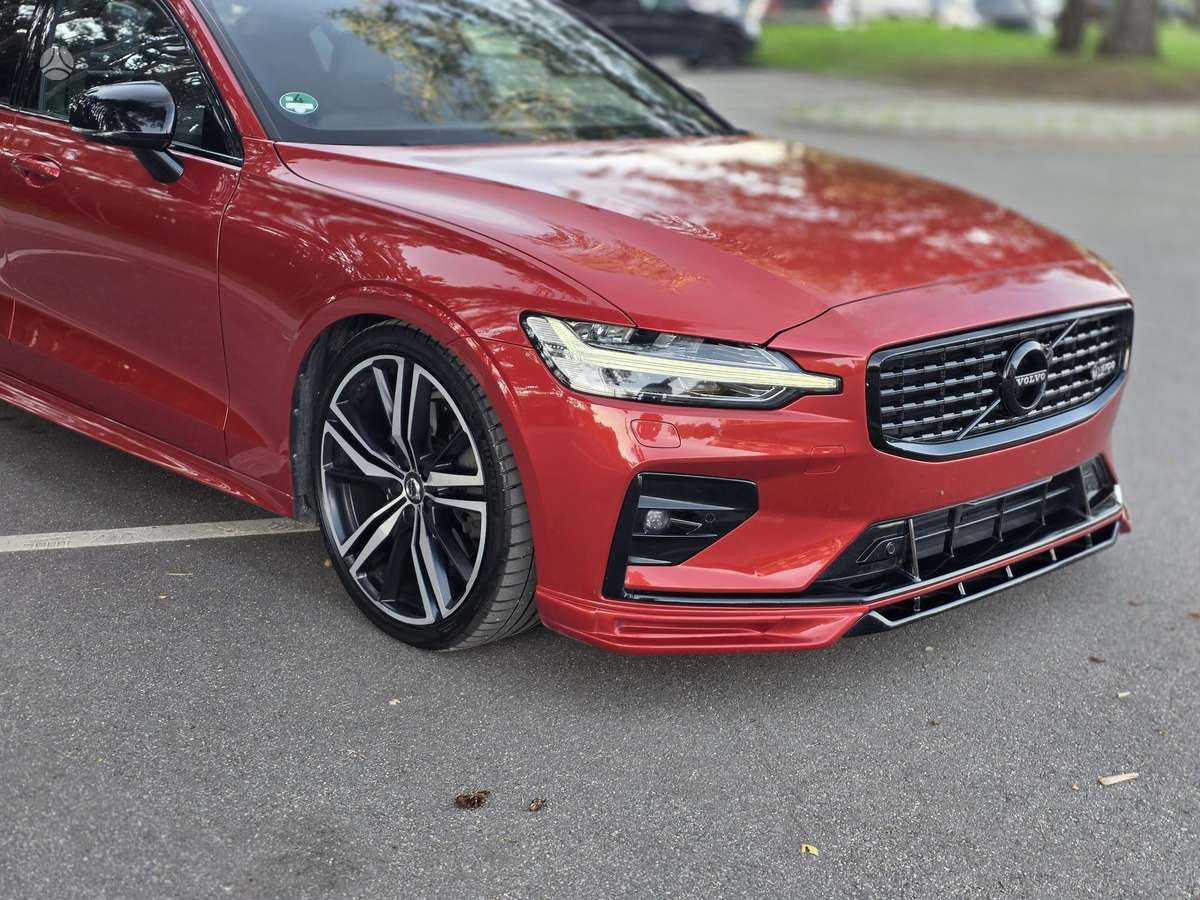 Volvo S60, 2.0 l., Седан