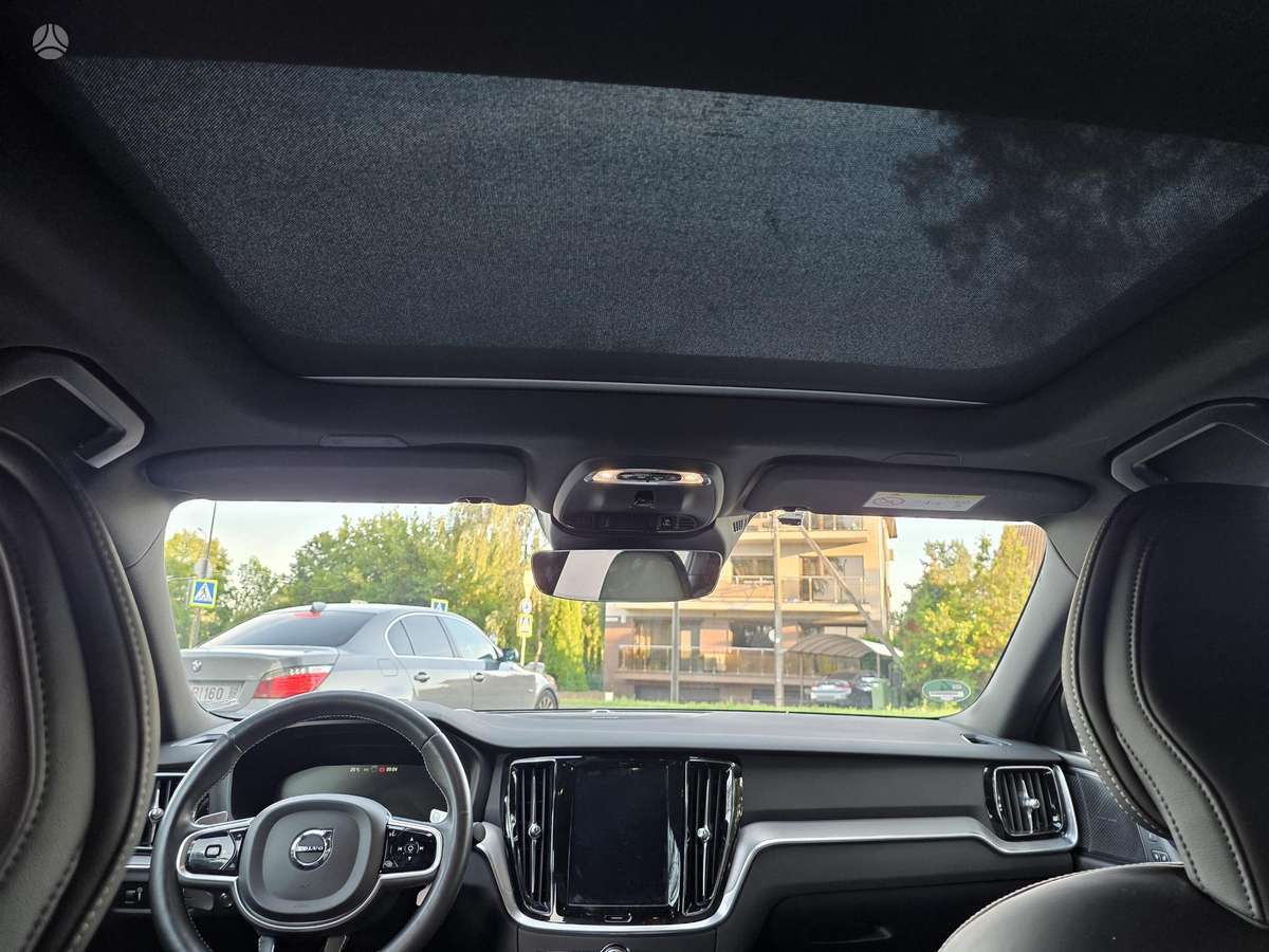 Volvo S60, 2.0 l., Седан