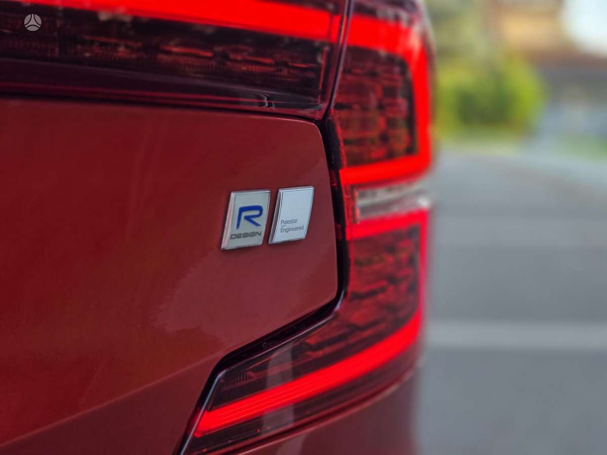 Volvo S60, 2.0 l., Седан