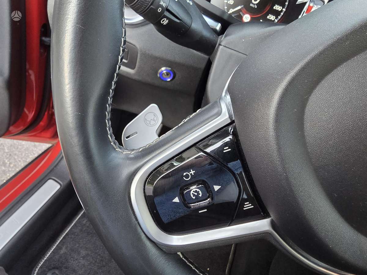 Volvo S60, 2.0 l., Седан