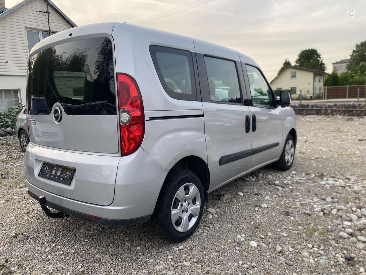 Opel Combo, 1.6 l., pick-up