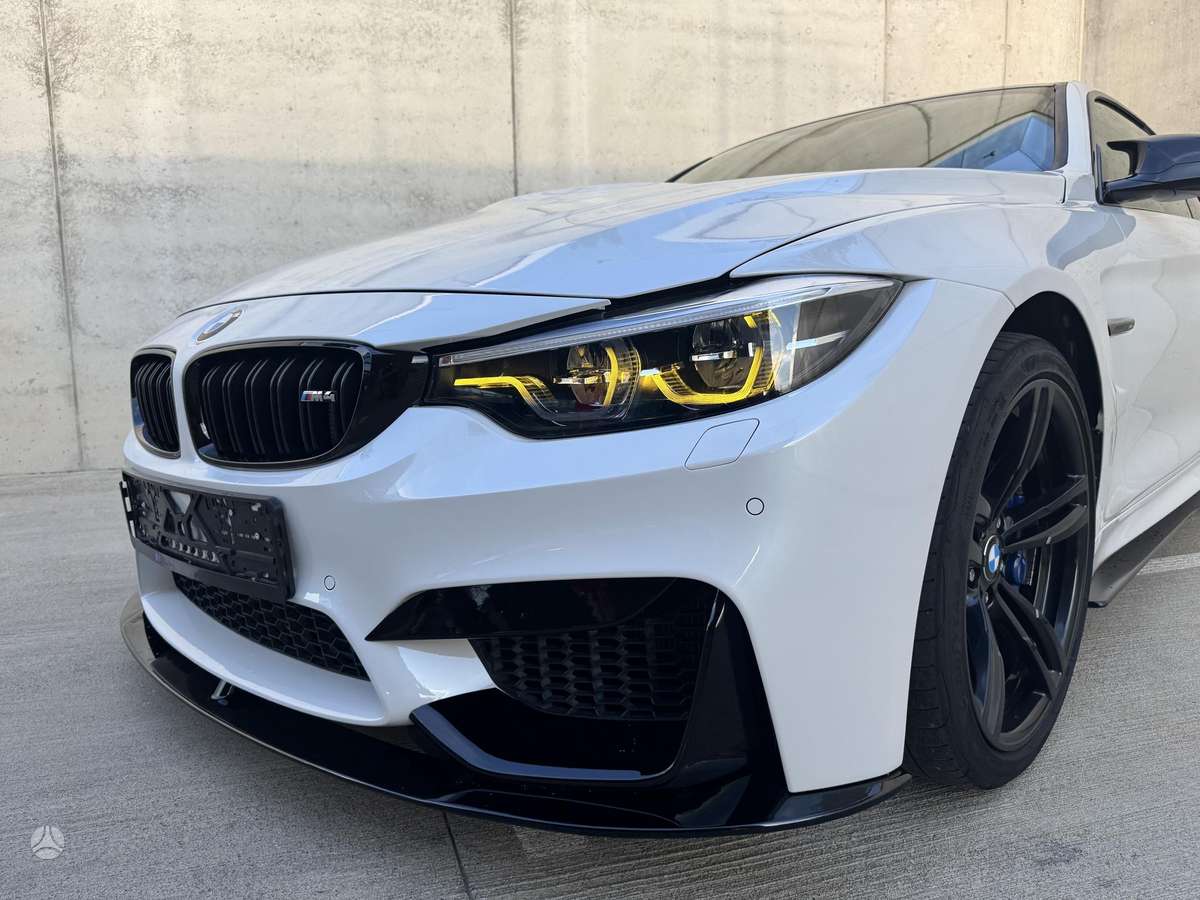 BMW M4, 3.0 l., coupe