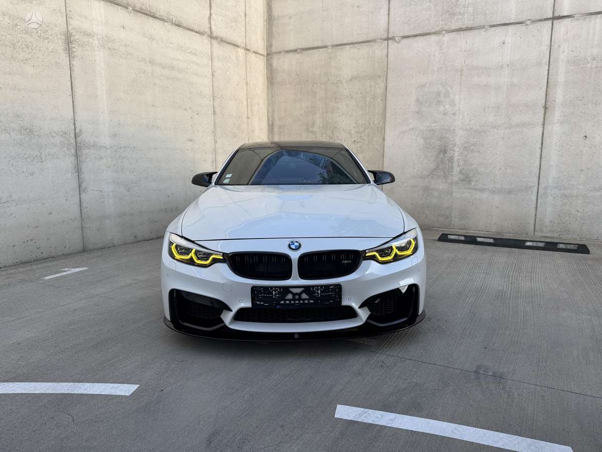 BMW M4, 3.0 l., coupe