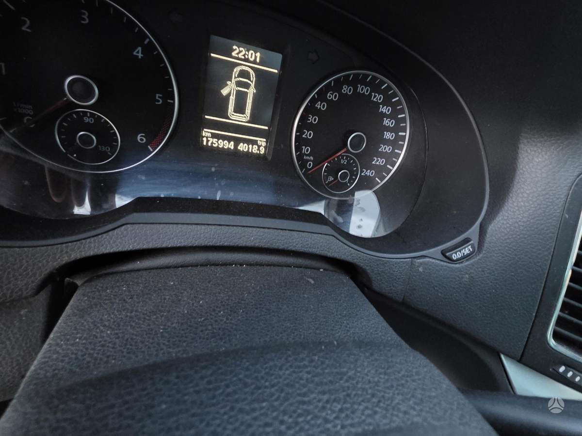 Volkswagen Sharan, 2.0 l., Минивэн